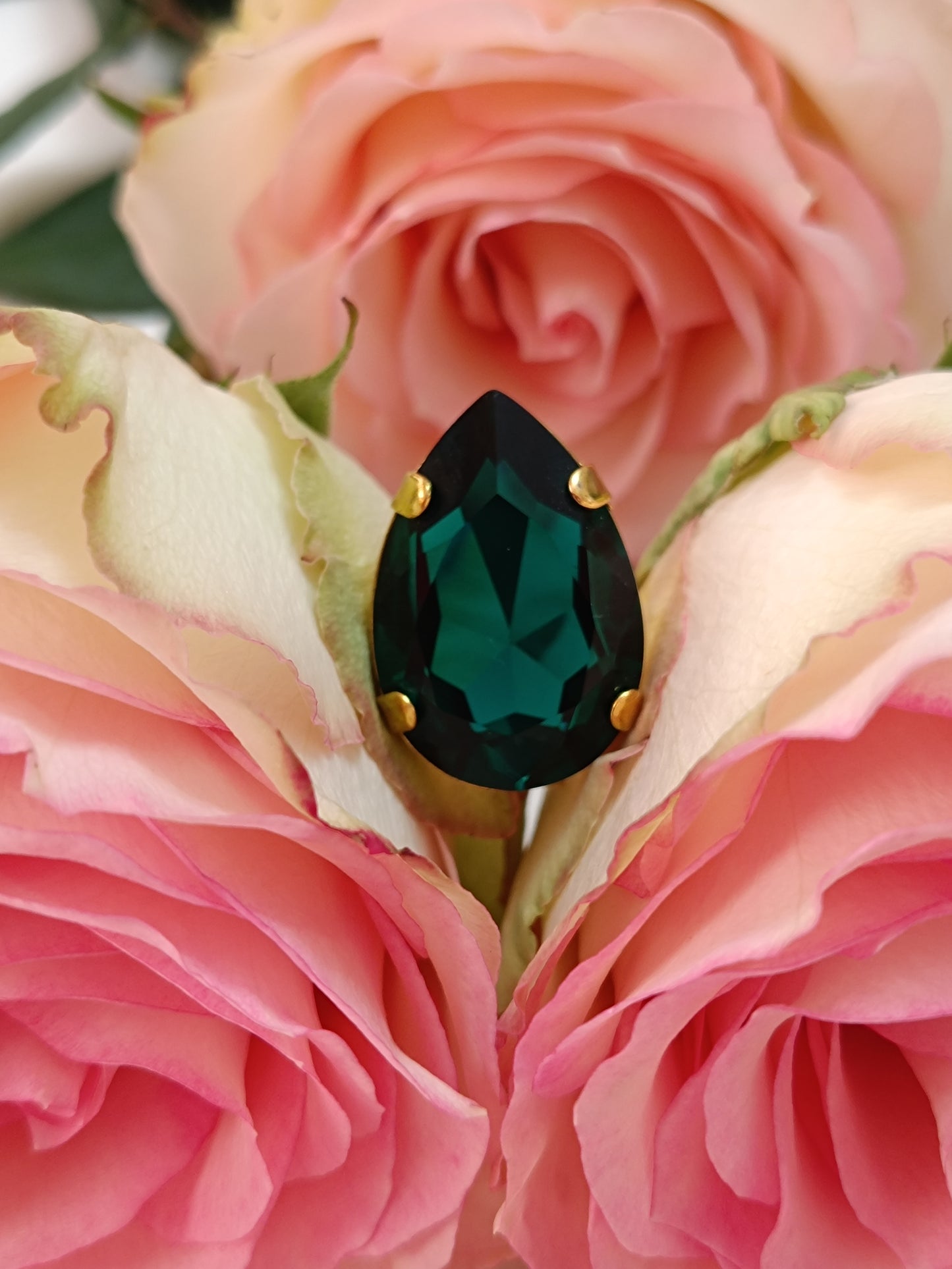 Δαχτυλίδι ανοιγόμενο σε emerald